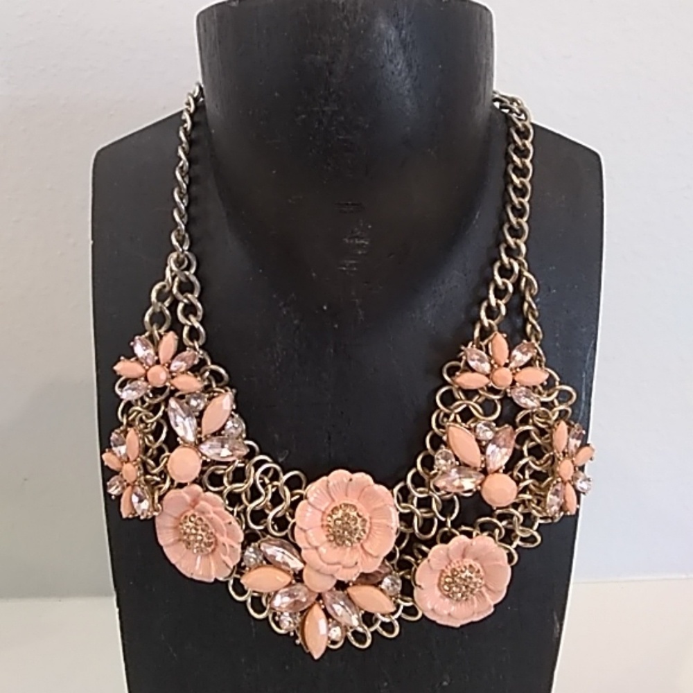 Vintage enamel necklace